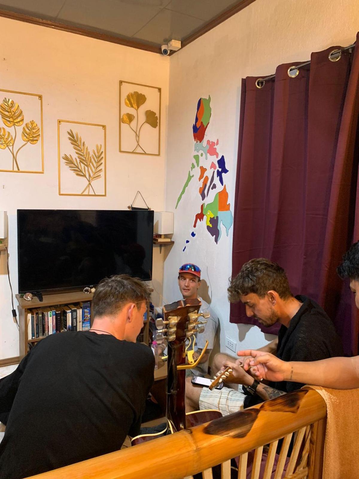 Ohlala Hostel موالبوال المظهر الخارجي الصورة